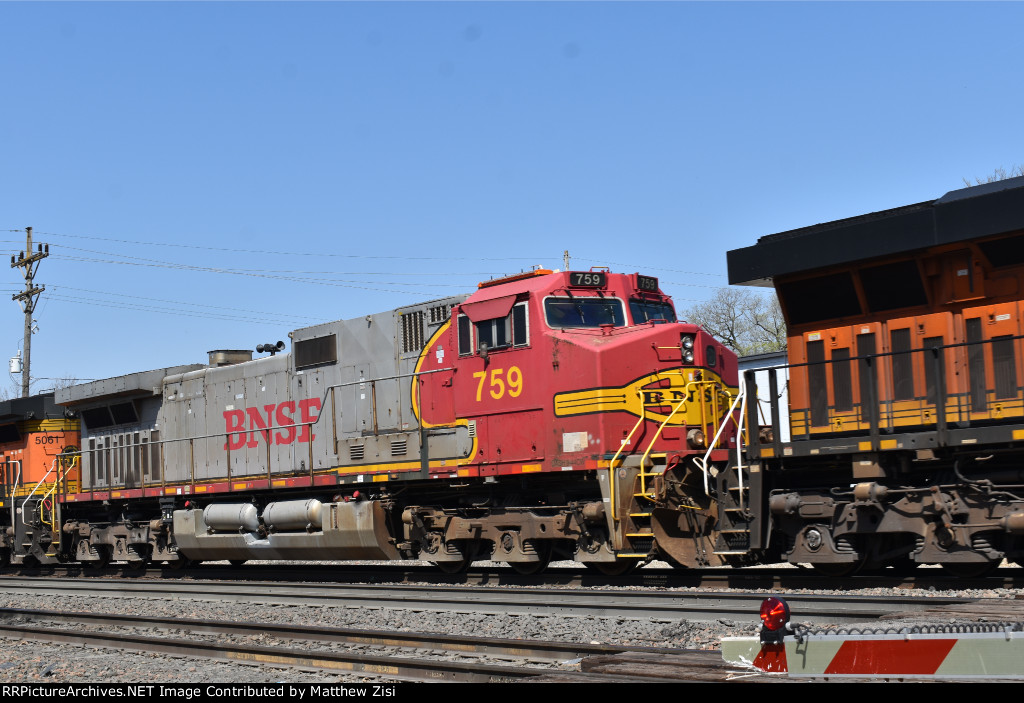 BNSF 759